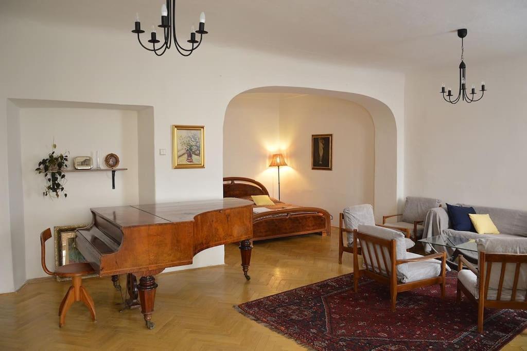 Old Town Herberghaus, 250M To Charles Bridge Apartment Prague Exterior photo