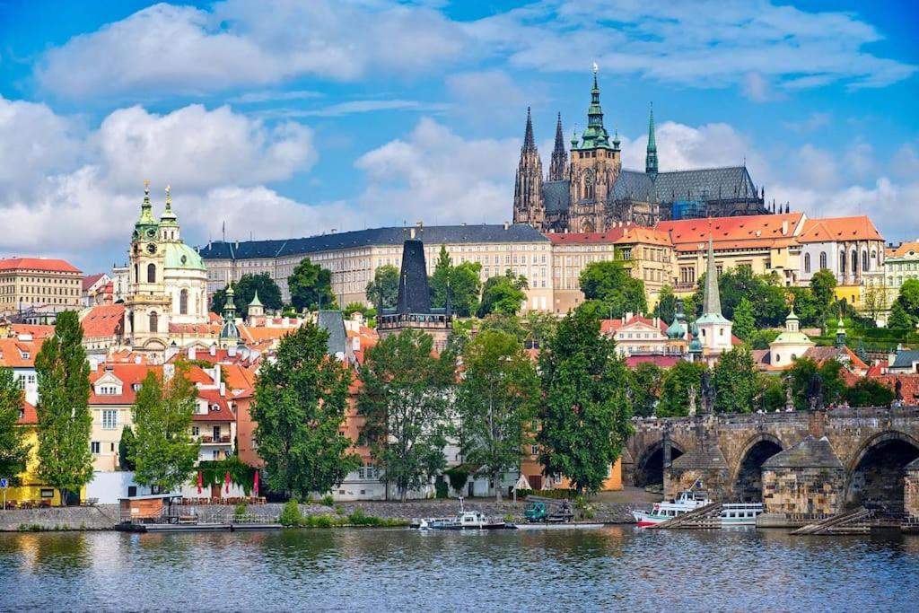 Old Town Herberghaus, 250M To Charles Bridge Apartment Prague Exterior photo